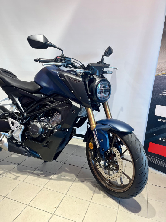 CB125R - QUIMPER